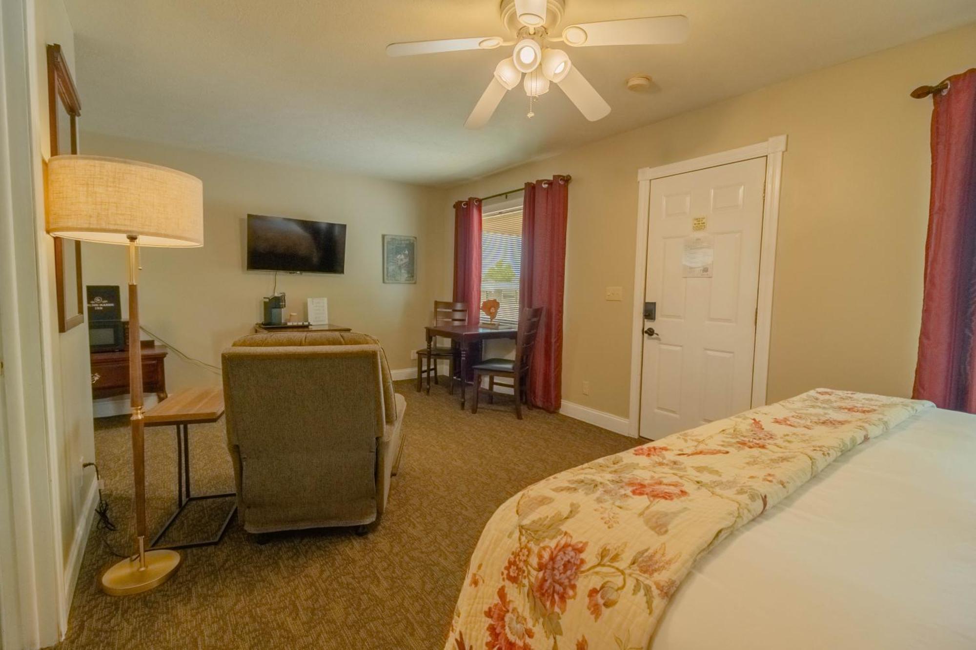 Carlton Marion Inn Yellville الغرفة الصورة
